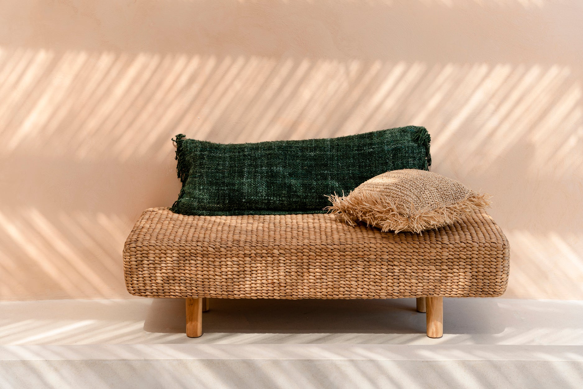 Le Banc Water Hyacinth